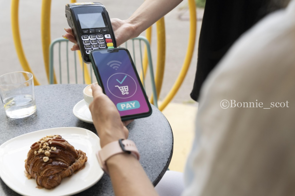 クレジットカードとタッチ決済アプリを用意しよう クレジットカードとタッチ決済アプリを用意しよう - travelitem
